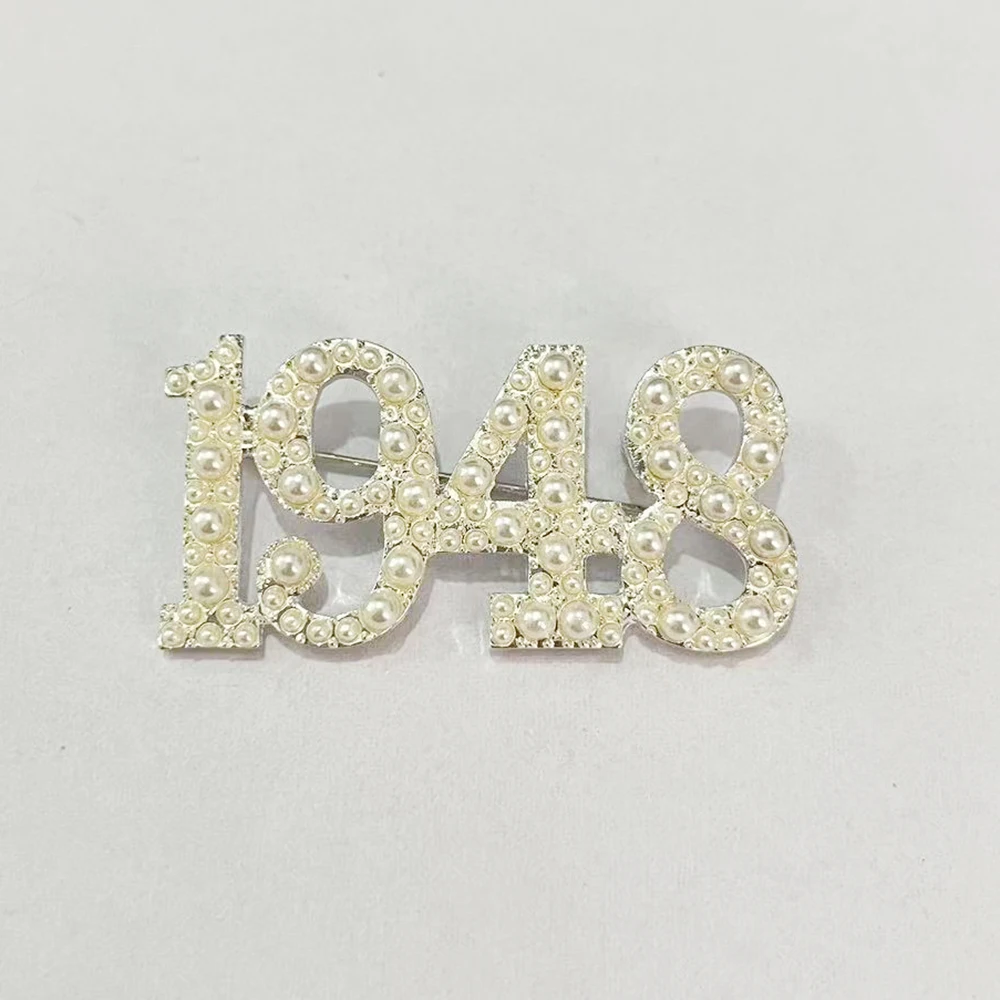 بروش 1948 مع لآلئ مقاسات مختلفة