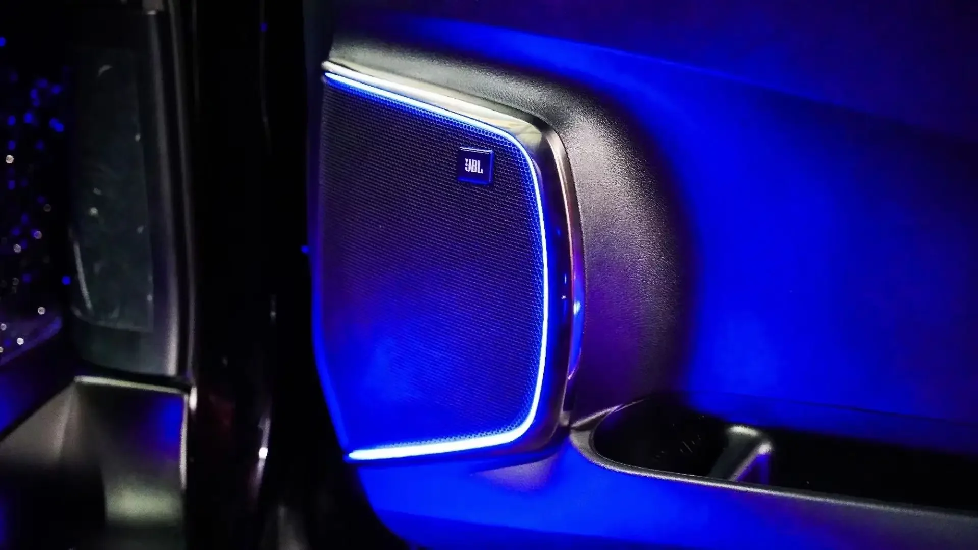 مبيعات ساخنة LDR لـ Alphard 30 مع الإضاءة المحيطة الداخلية مع توصيل وتشغيل طريق الكروم المخصص #5