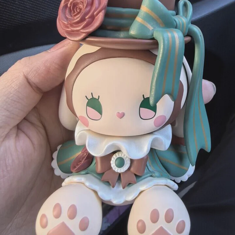 إيما سيكريت فورست جاردن التي يرجع تاريخها سلسلة صندوق أعمى نموذج سطح المكتب زينة زخرفية المد اللعب دمية الشكل البلاستيكية هدية عيد