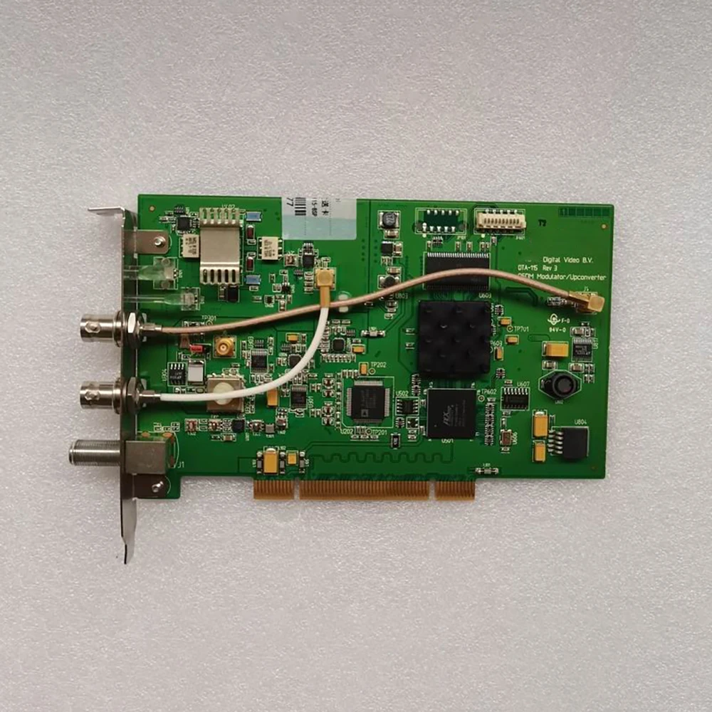 لبطاقة تعديل الفيديو الرقمية DeKTec B.V DTA-115 Rev 3 متعددة القياسية