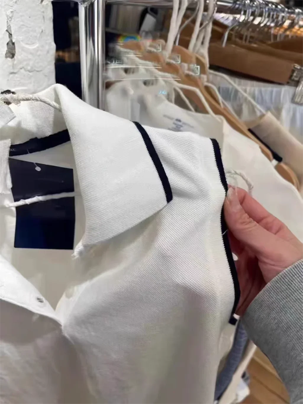 เสื้อกล้ามผู้หญิง แขนกุด คอปกติดกระดุม สไตล์ลำลอง น่ารักหวานๆ สำหรับฤดูร้อน ทรงเข้ารูป ผ้าฝ้าย ใส่สบายๆ สไตล์ Preppy ทันสมัย