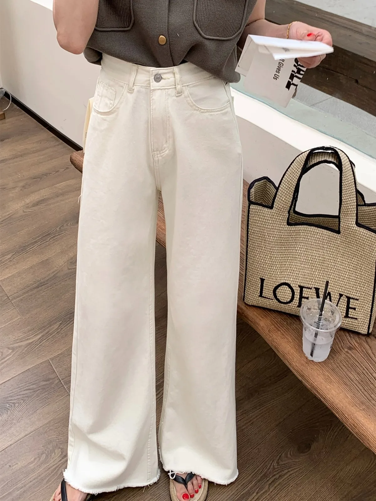 

ZHISILAO New Beige Wide Leg Straight Jeans Women Vintage Casual High Waist Full Length Denim Pants 2024