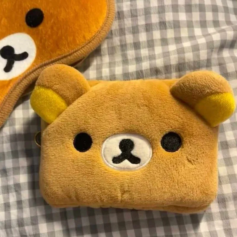 สาวการ์ตูนสแควร์ Rilakkuma 3D Plush การ์ดเหรียญกระเป๋าสตางค์ Kawaii Mini แบบพกพาซิปกระเป๋าจี้ตกแต่งของขวัญ