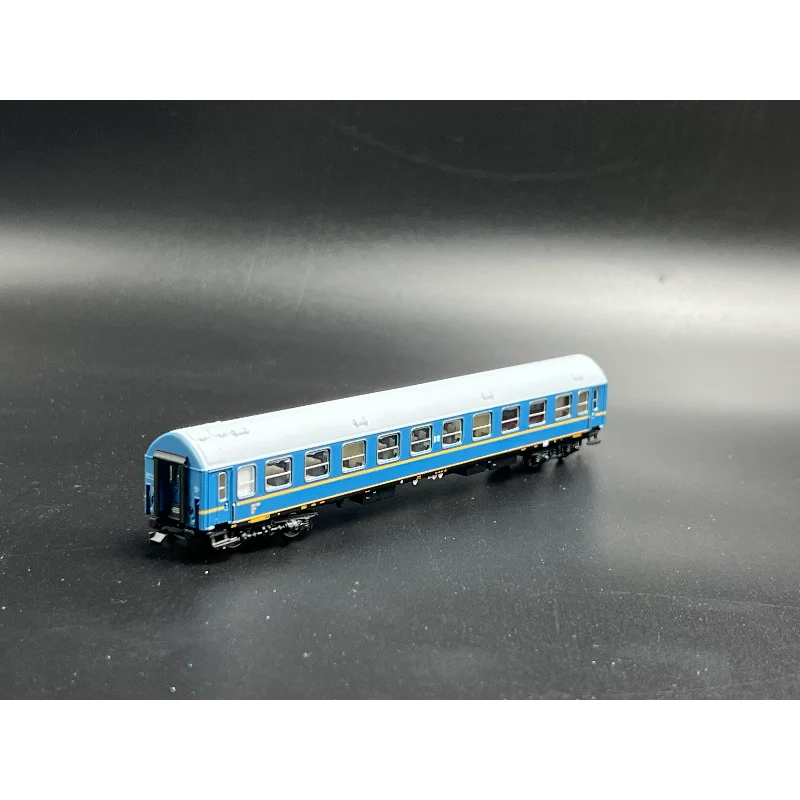 

Литой под давлением масштаб N, масштаб 1:160, немецкая карета Арнольда, синий сплав, модель поезда, Коллекционная игрушка, подарок, сувенир, демонстрационный орнамент