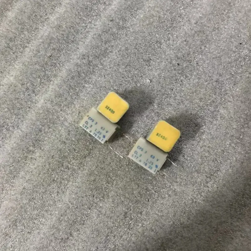 10-100pcs New French CPS 32400PF 63V 1.25% fever coupled infinite capacitor