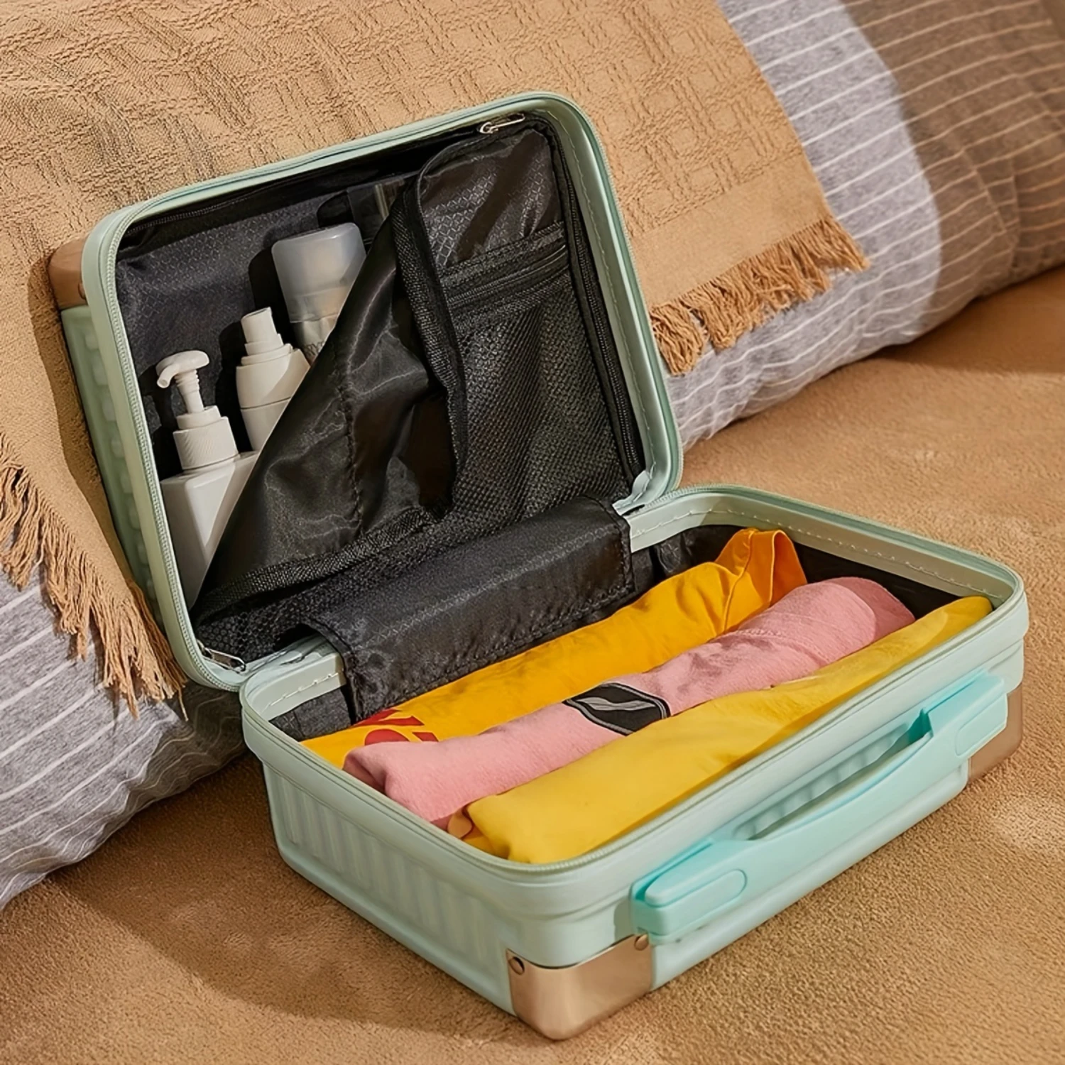 Trendy Candy Color Cosmetic Suitcase for Perfect Travel Makeup Case & Accessories