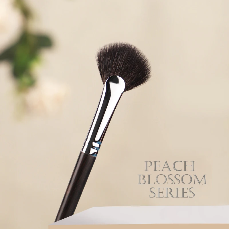 CHICHODO Makeup Brushes-Peach Blossom Series-Professional  Powder Brush Facial Contour Soft Goat Hair Brushes Make up Tools