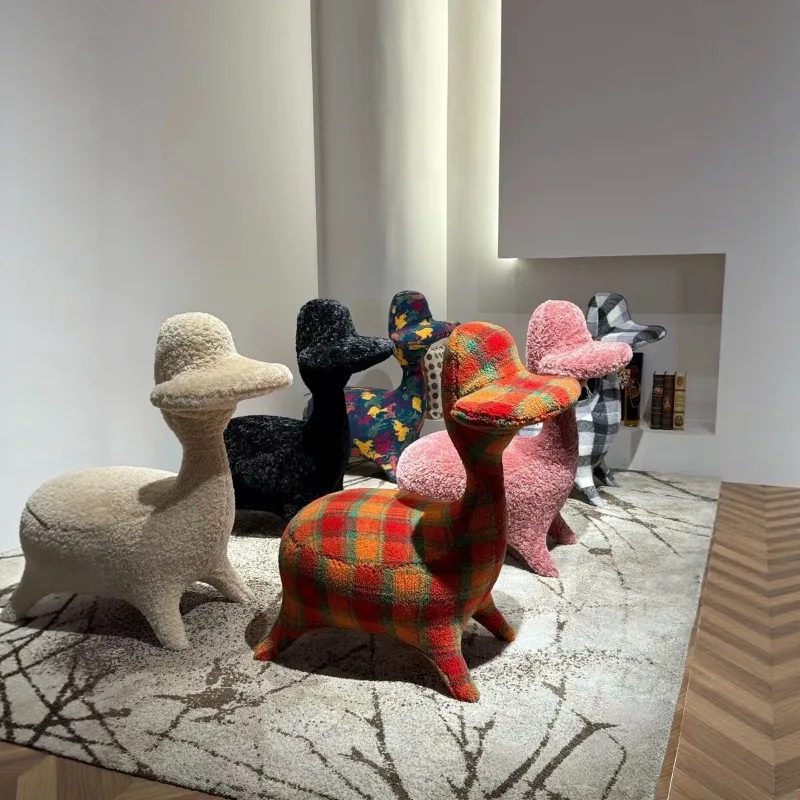 Flocked Animal Tabletop Decor Figurine, Nordic Creative Deer Statue for Living Room Entryway TV Cabinet Home Soft Decoration