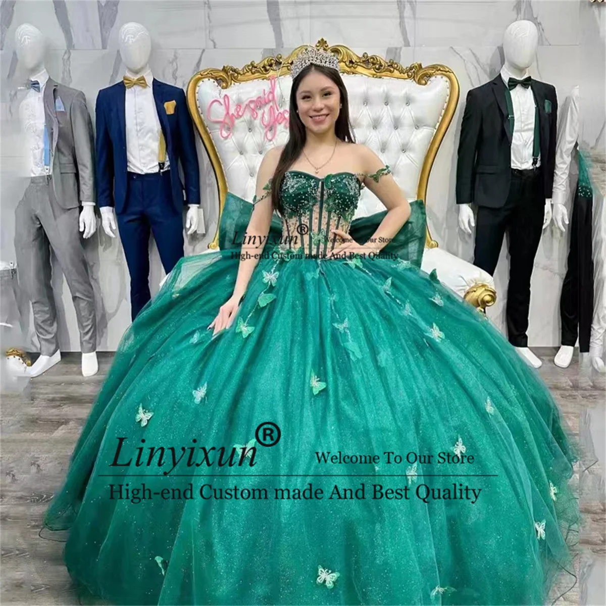 Luxury 3D Butterfly Quinceanera Dresses Sparkly Beading Applique Birthday Sweet 16 Dress Bow Customized Vestido De 15 16 Anos