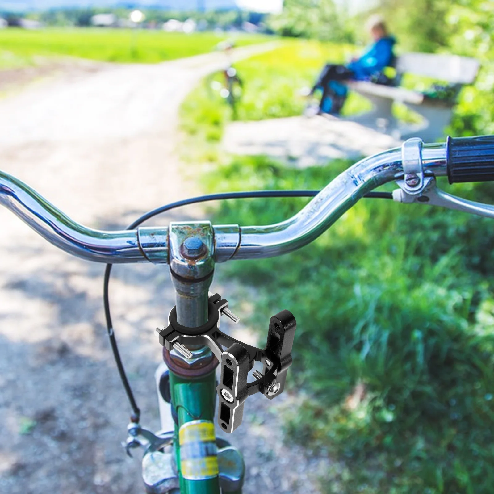 

Adjustable Bicycle Water Bottle Holder Aluminum Alloy Bike Cup Holder for Mountain Road Bikes Stable Lightweight Water Bottle