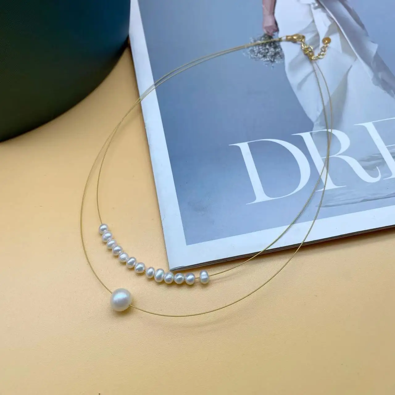 

Natural freshwater baroque pearl women's niche light luxury design sense necklace neck chain high temperament versatile