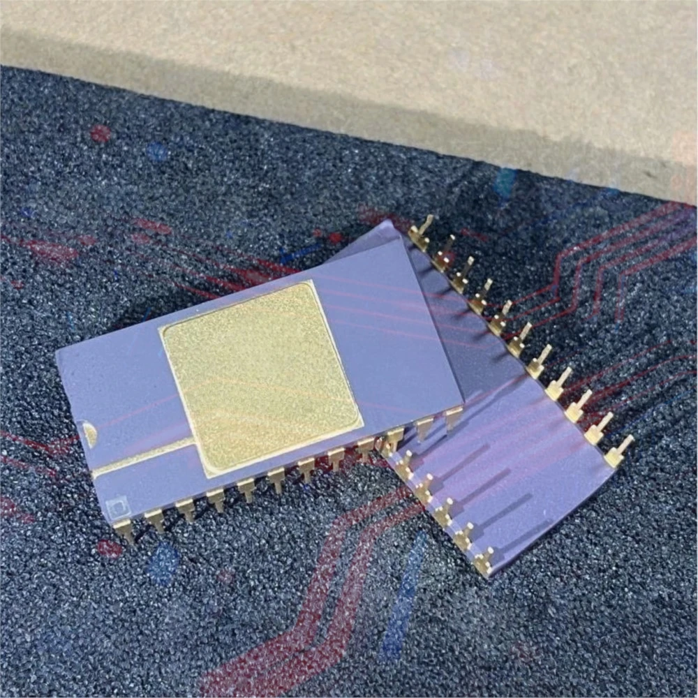 1-100PCS LM158JG LM158 L9651 DAC703KH DAC703 C1701C UPC1701 UPC1701C