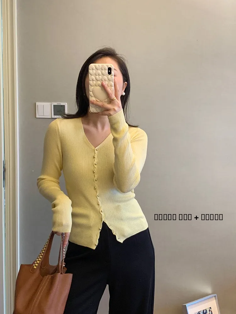 

Romantic Early Autumn Knitted Open Cardigan Fine Camere Wool V-ne Casual Sle Regular Length Slim Fit Women's Sweater