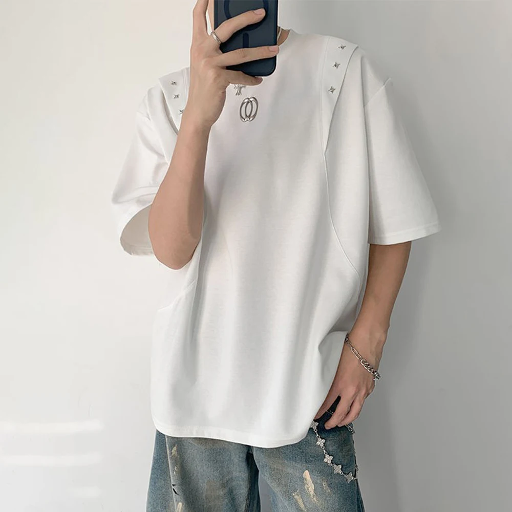 

Men's Solid Color Rivet Short-Sleeved T-Shirt American Retro Fashion Trend Casual Loose Breathable Niche Summer New Men's Tops