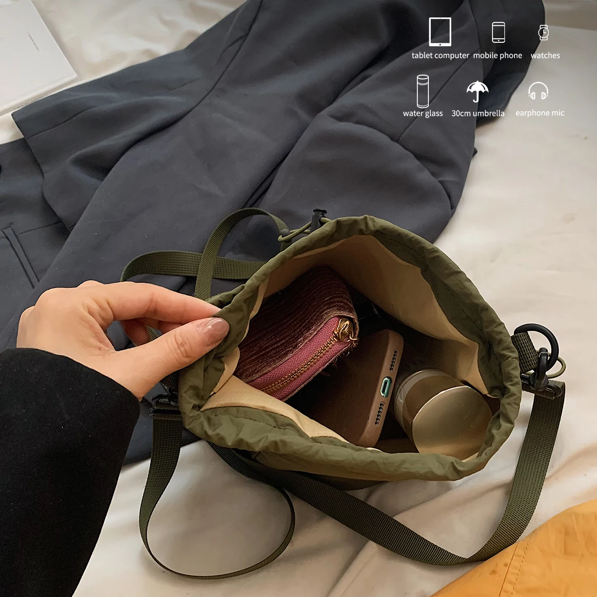 Khaki Casual Women\'s Foldable Bucket Drawstring Backpack Outdoor Sa391b830bca14677866de060bcee5  main image 3
