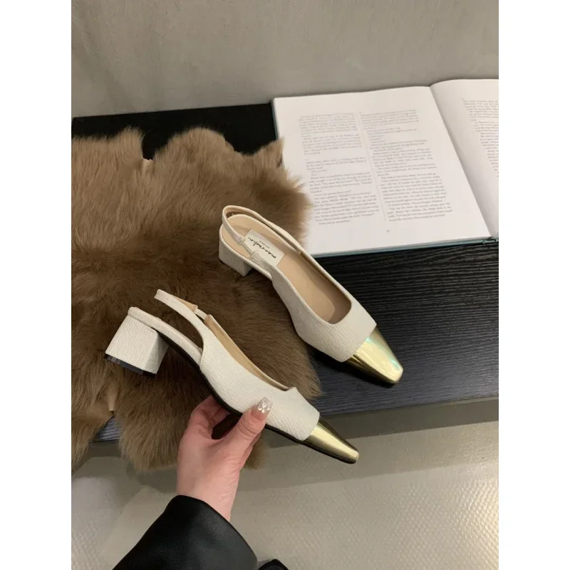 النمط الفرنسي ماري جين عالية الكعب المرأة الذهب الأسود حذا فردي للسيدات الصيف العصرية الجوف خارج الصنادل ساحة تو كعب متوسط