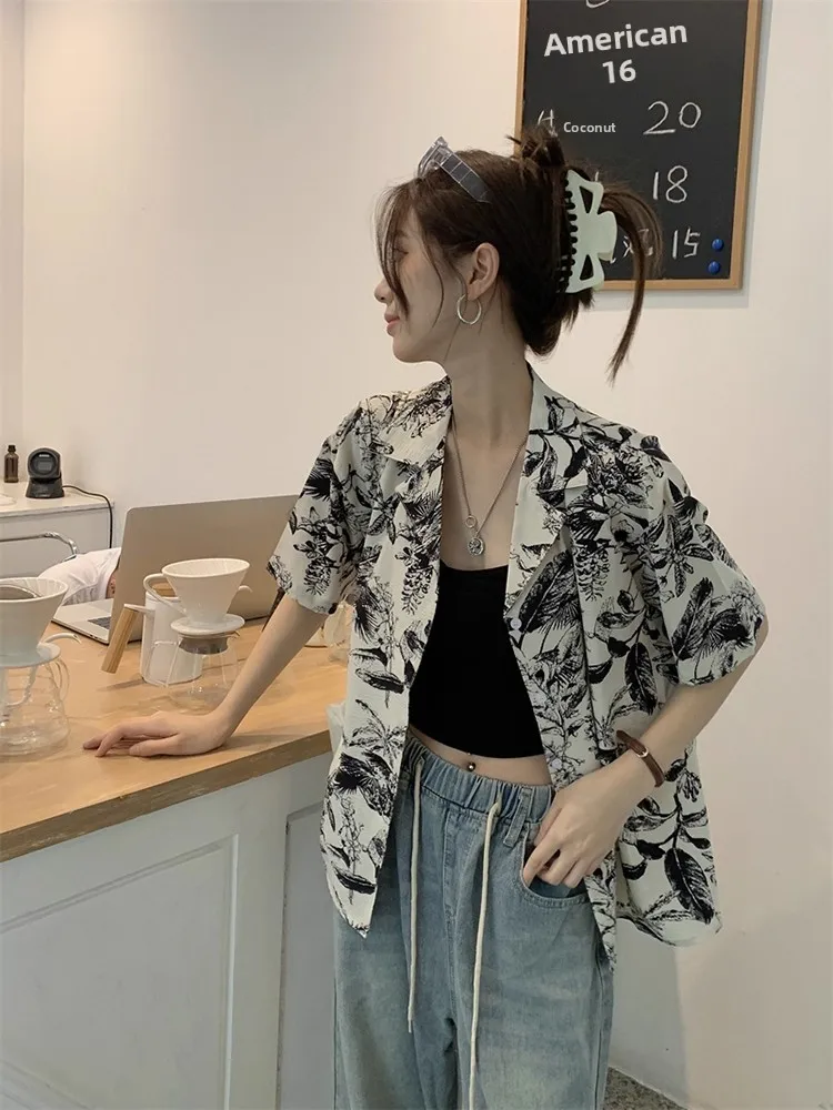 

Hawaii Beach Style Floral Print Short Sleeve Open Cardigan Shirt Thin Loose Top Summer Casual Women's Fashion Polyester Material