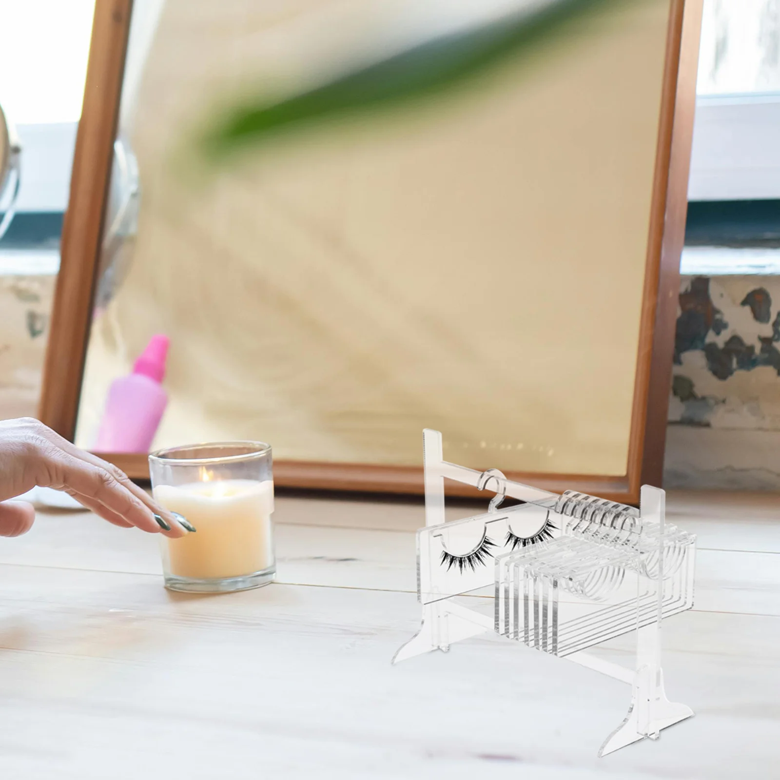 

Acrylic Lash Storage Organizer Transparent False Eyelash Holder Rack Hanger Shape For Grafted Lashes Travel Space-Saving