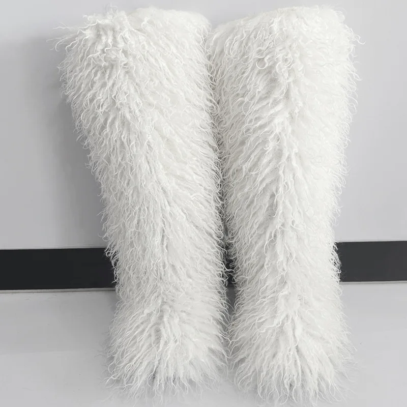 2025 Stivali da neve in lana da spiaggia in erba sintetica invernale da donna Stivali pelosi alti al ginocchio Stivali da donna oversize alla moda e caldi