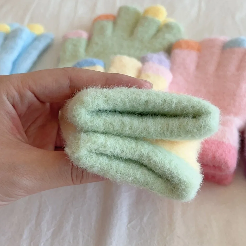 

Модные теплые зимние перчатки, морозостойкие ветрозащитные варежки ярких цветов, полностью вязаные перчатки для детей 4-10 лет, уличные