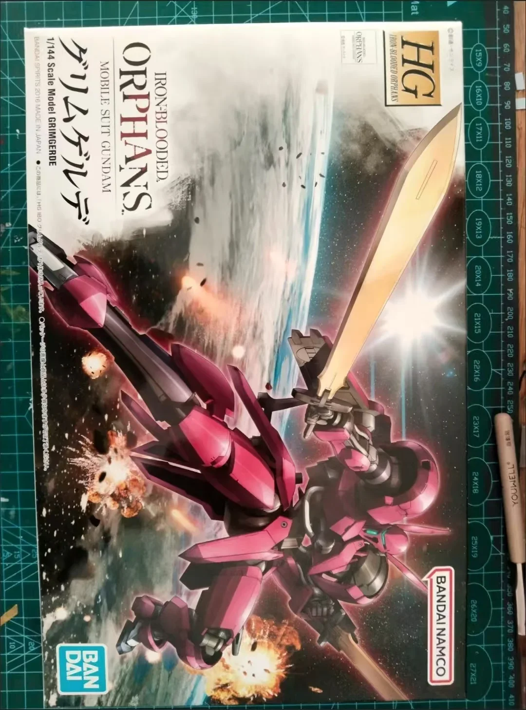 Bandai oryginalny GUNDAM Anime IBO 014 1/14 HG GRIMGERDE ozdoby prezenty dla dzieci zabawki figurki akcji Model kolekcjonerski