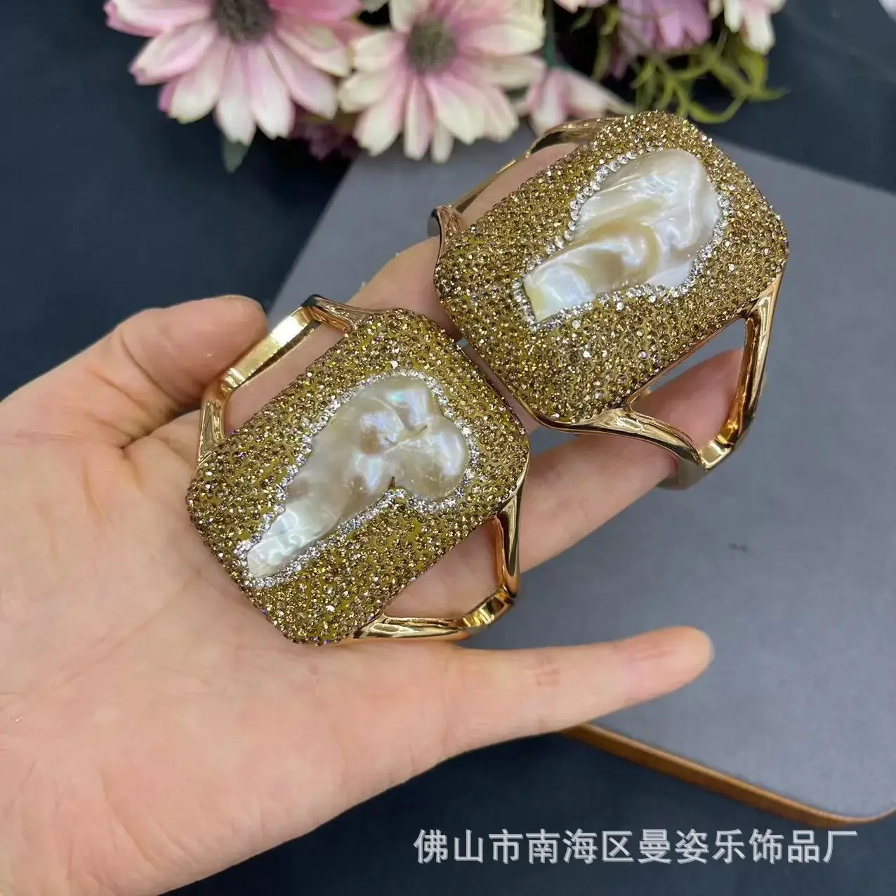 Natural large baroque special-shaped pearl color-preserving live bracelet ins style casual jewelry natural stone hot-selling mod