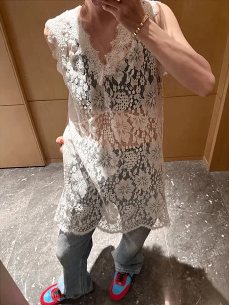 Vestido de encaje transparente sin mangas de verano para mujer, vestido sin mangas blanco y negro transparente de una pieza de estilo coreano, cubierta hueca