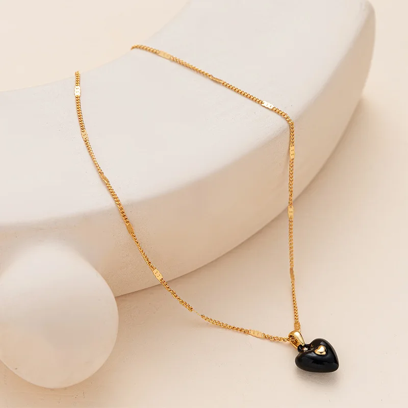 Rylin Peach Heart Design Gold Plated Girl Necklace Red, Green, Black Color Optional Women's Gift