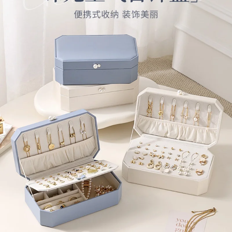 Small Travel Jewelry Box Women Girl Friend Gift Earrings Necklaces Rings And Stud Earrings A practical Storage Box for Jewelry