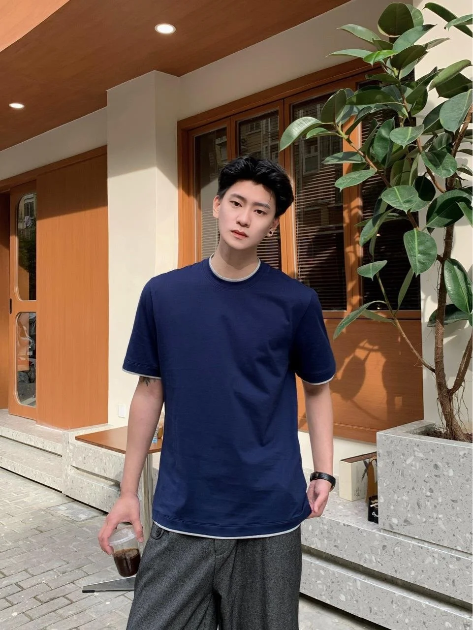 

Мужская футболка из премиального хлопка с круглым вырезом и коротким рукавом, удобная, дышащая, свободного кроя, модная, новинка, подходит для прогулок.