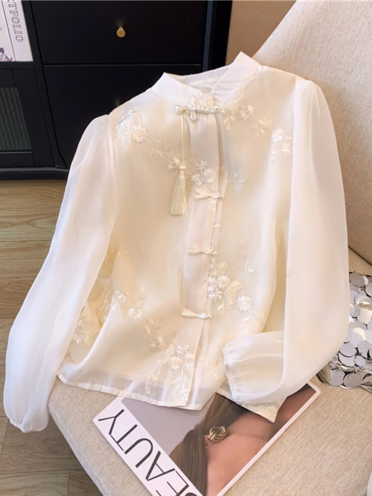 

Ele Long Sve вышитый irt женский весенне-летний роскошный топ Qipao с высоким воротником и пуговицами, китайский национальный топ