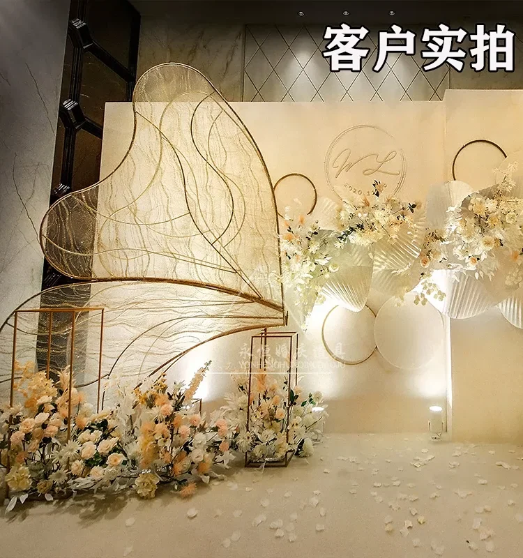 

# New Wedding Props Taped Butterfly Wings Wrought Iron Ornaments Large Wedding Stage Scene Layout Background Props.