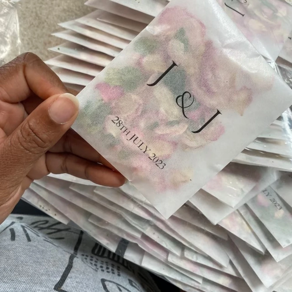 Biodegradable Confetti Bags, 25 Bags Personalized Printed Pre-filled Packet Wedding confetti Petal Confetti. Confetti Packets