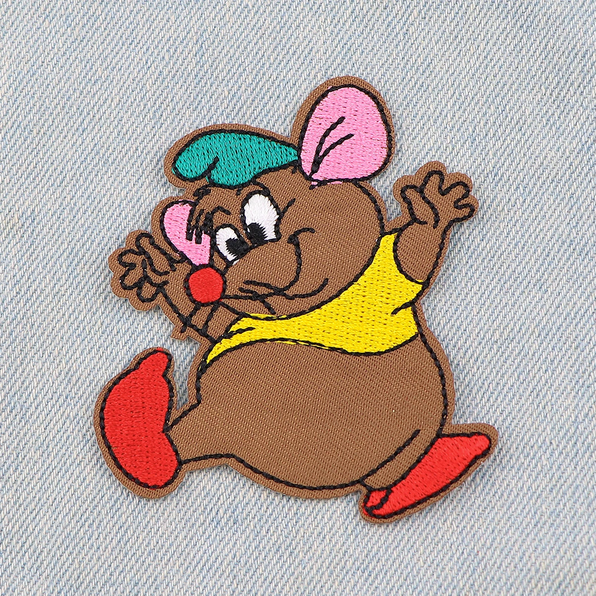 

Cute Mouse Animals Patch Iron On Embroidered Patches For Clothing Thermoadhesive Patches On Backpacks DIY Jackets Stickers