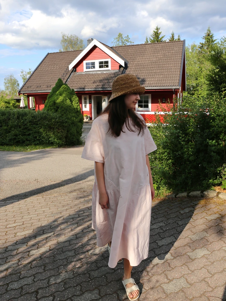 

Повседневное платье NaiveDays свободного кроя большого размера из хлопка и хлопково-шерстяной смеси с вышивкой, квадратным вырезом и силуэтом А-силуэта, цвет «Розовый цветок»