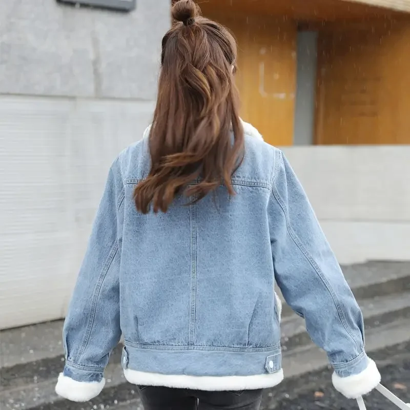 Warm Wool Inside Zipper Women's Denim Jackets Padded Winter 2025 for Cold with Fur Plush Female Jeans Coats New in Harajuku