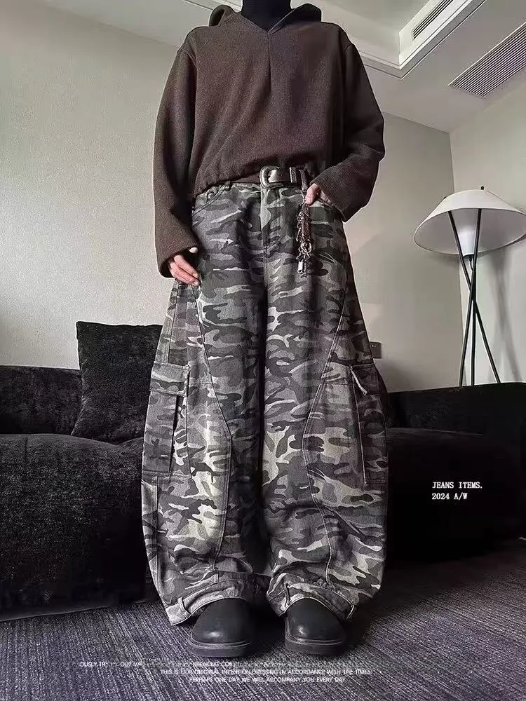 

American Retro Camouflage Work Pants Men's Loose Casual Wide Leg Trousers with Multiple Pockets Youthful Style Polyester Cott...