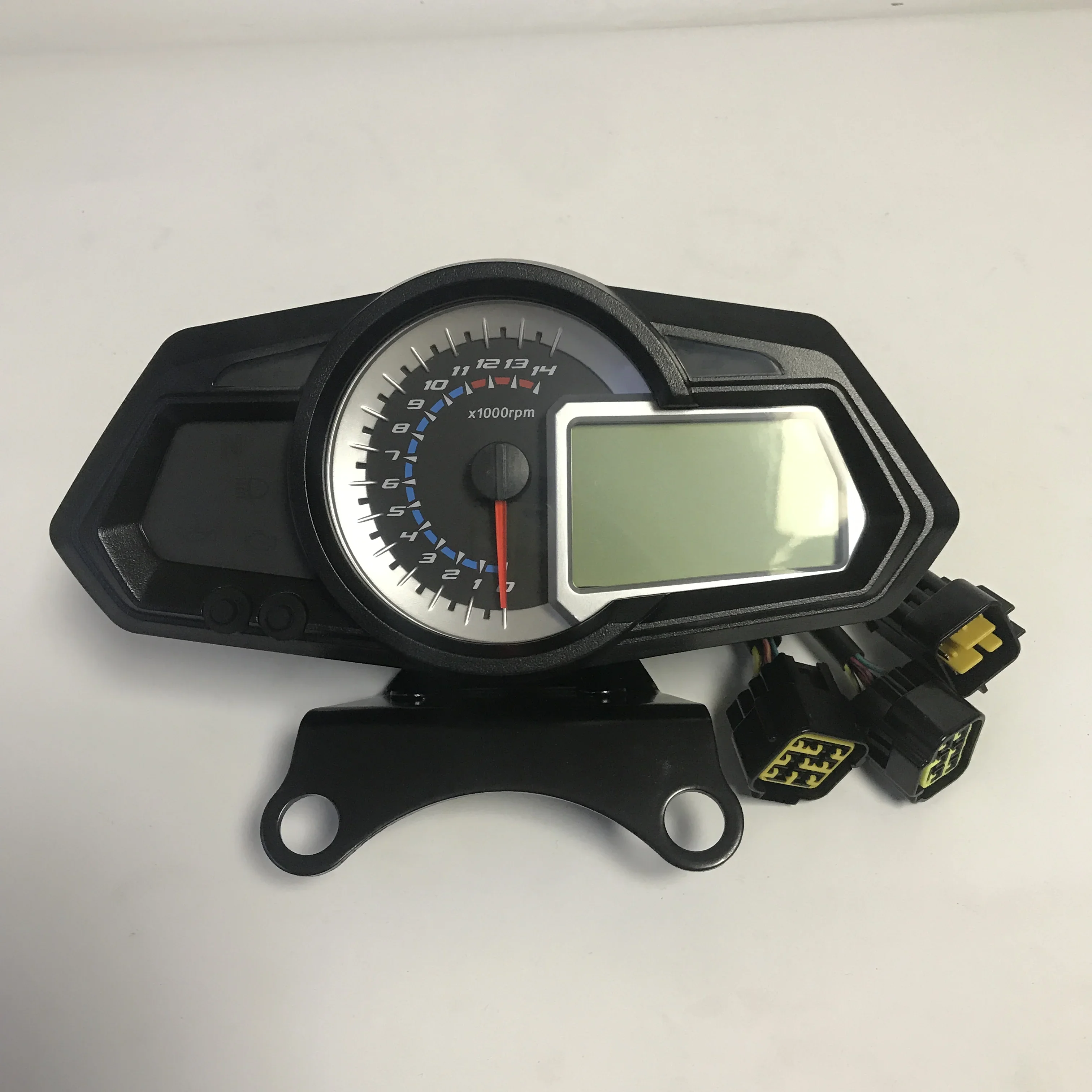 

Benelli TNT302 300GS BJ300 BN302 TNT302 Conjunto de medidor de velocidad digital de Benelli TNT302 300GS BJ300 BN302 TNT302 302S