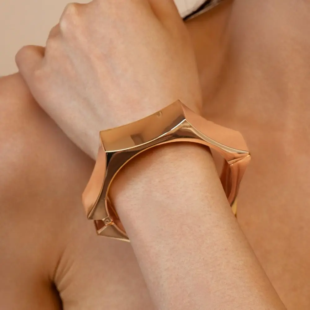 Szeroka bransoletka otwarta ze stopu metalu, matowa/błyszcząca, w stylu europejskim i amerykańskim, mankiet, biżuteria etniczna, akcesoria.