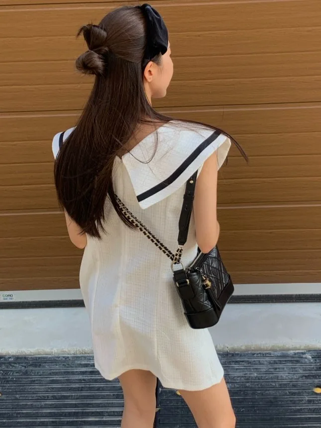 Marinekragen Svel Dr mit kleinem Pariser Sle Commute Ort Rock Chinesischer Hersteller Sommersaison