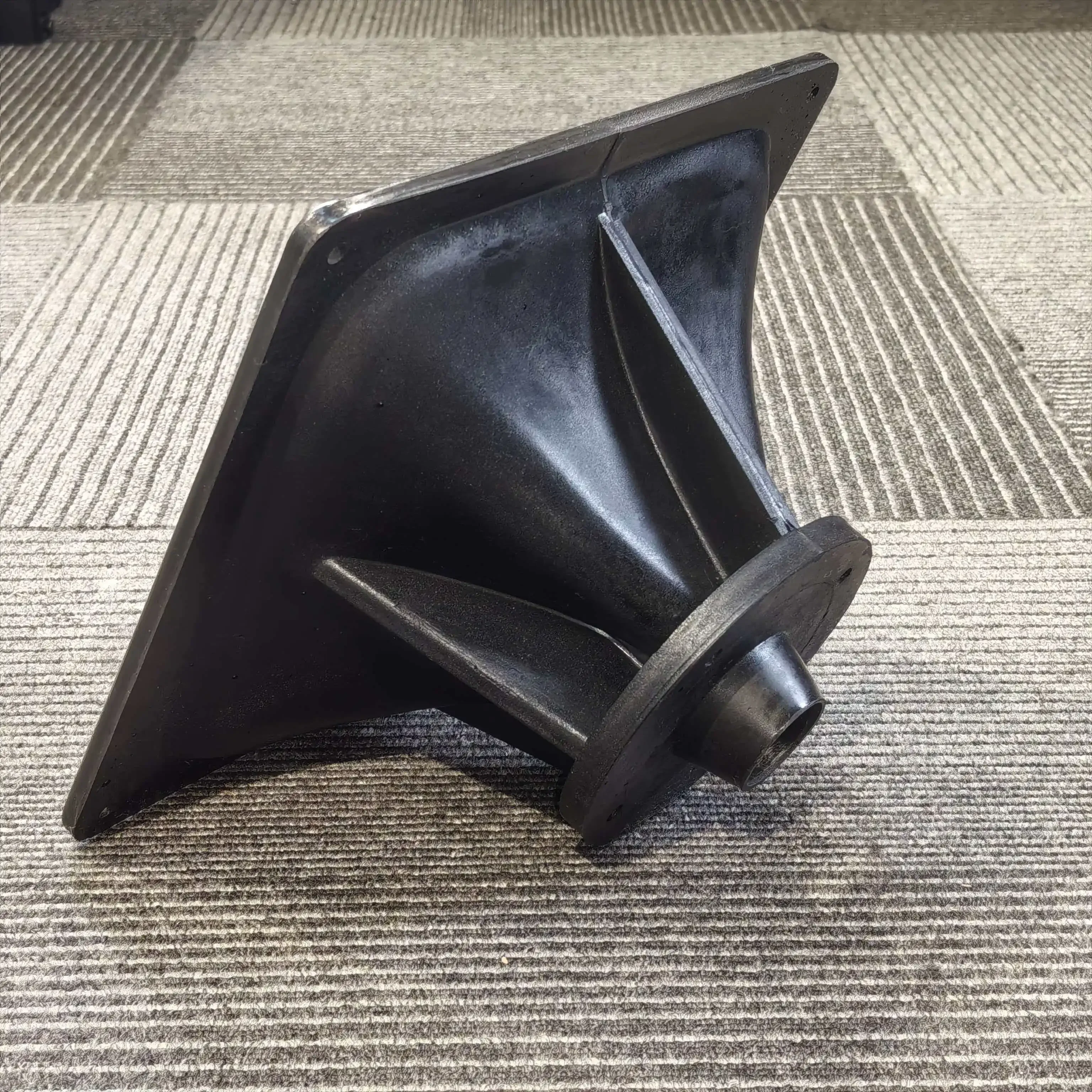 MW Audio 1"/1,4" Bühnenhorn mit Doppelröhre, 55 ° /110 ° x 50 ° Breitbandiger Wellenleiter für Profi-Lautsprecher – Detail 11
