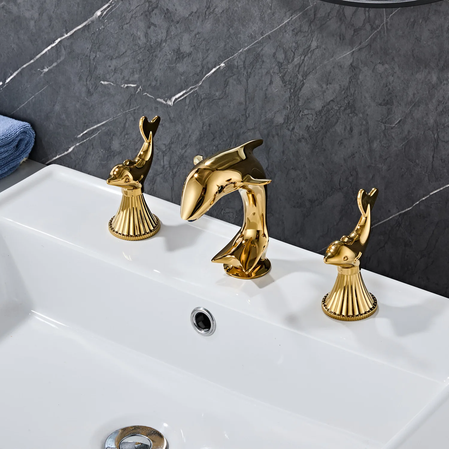 Luxury Bathroom Bas… - image