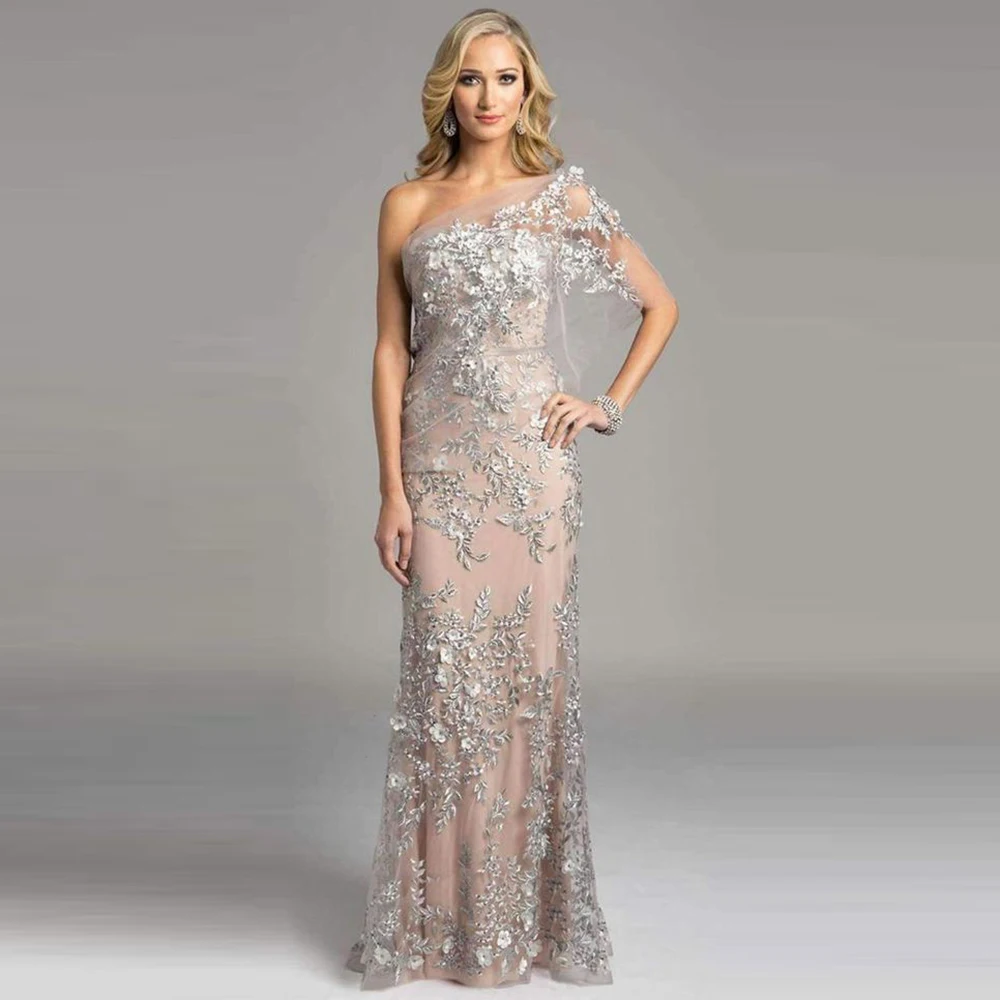 Elegante um ombro mãe da noiva vestido personalizado tira rendas apliques longos vestidos de forro champanhe para festa de casamento