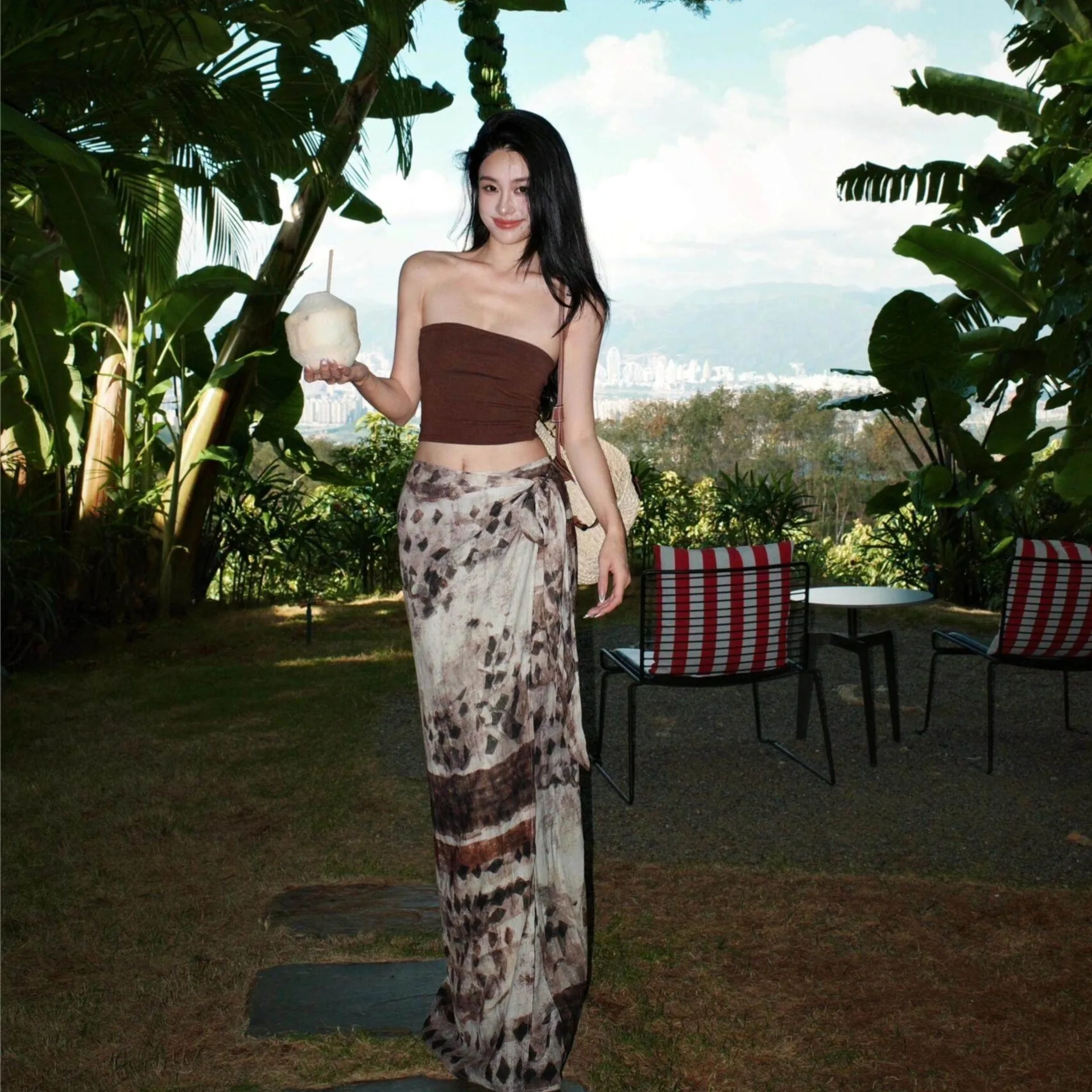 

Summer Vacation Southeast Asia Tour Matching Set Women's Short Strapless Vest Water Ink Print Half-length Skirt Casual Sports...