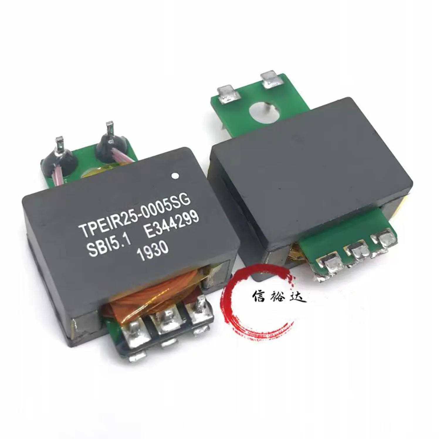 

Original new 100% 350W flat high-frequency transformer 220UH coil ratio 25:3:3 85-264V to output 24V 15A