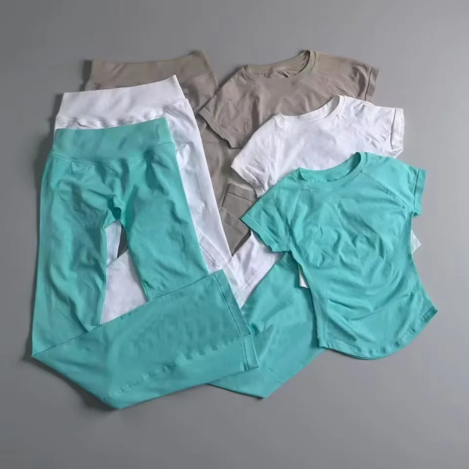 2-Piece Sports Suit Short-Sleeved Seamless yoga Top Women's Fitness Exercise Bell Bottom Pants Gym Set Sports Pants