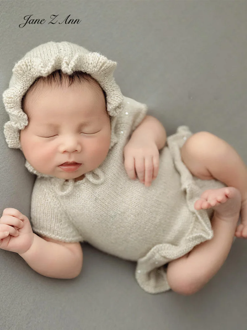 

Photography props exhibition new products newborn baby knitted gray hat+dress photo for children