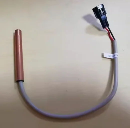 

Brand New Suitable for Central Air Conditioner Water Temperature Sensor 028-13849-000 O-RING Tube Temperature Probe