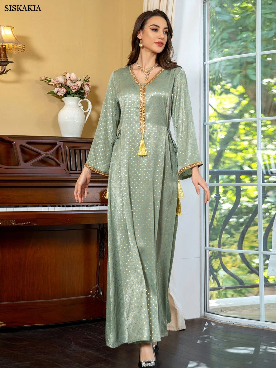 Siskakia Dubai Muslim Women Casual Long Dresses Moroccan Saudi kaftan Clothing Solid Velour Belted Gold Stamping Abayas 2024 New