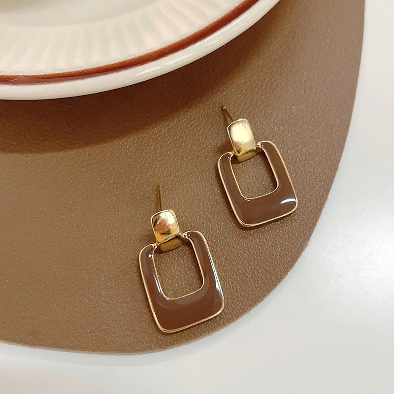 Vintage Big Brown Hollow Out Square Drop Earrings for Women Wedding Party Classic Jewelry Geometry Metal Earrings